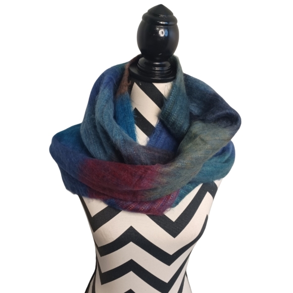 Artsy Boho Colorful Alpaca Blend Snood Infinity Ethical Scarf Wrap Shawl - Picture 2 of 13